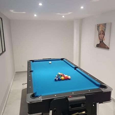Appartement Jacuzzi /Billard Voiron Exterior photo