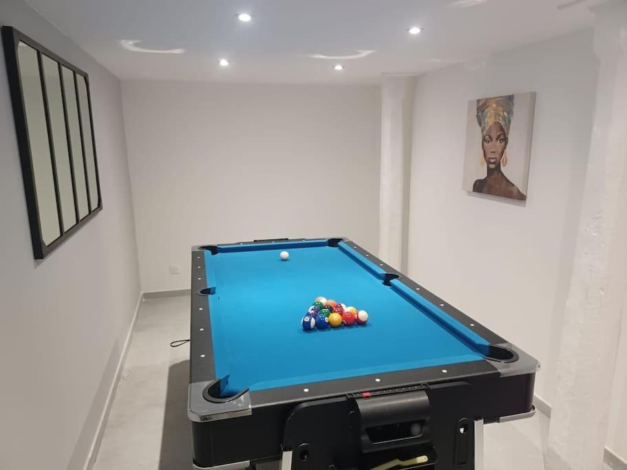 Appartement Jacuzzi /Billard Voiron Exterior photo